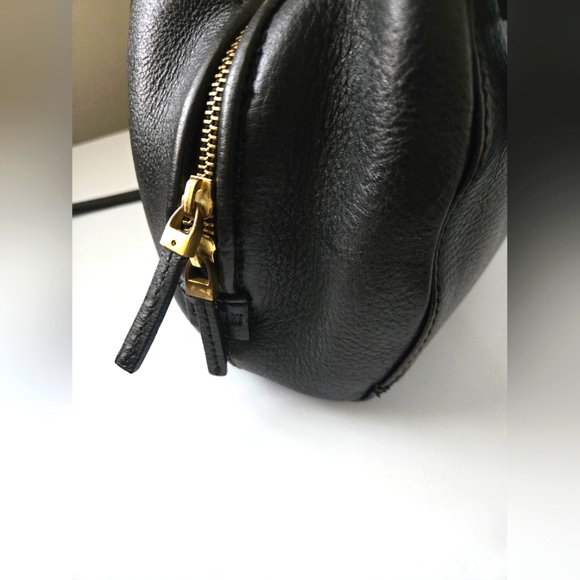 Hare + Hart Crossbody Handbag - Picture 7 of 9